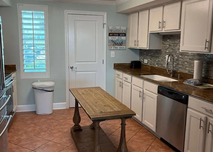 Perdido Key Paradise Beachfront 3br